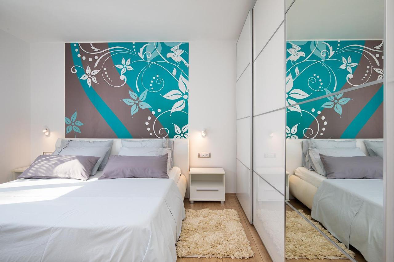 Apartment Kim Пула Екстериор снимка